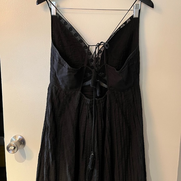 Love Sam Maxi Dress - Picture 4 of 6